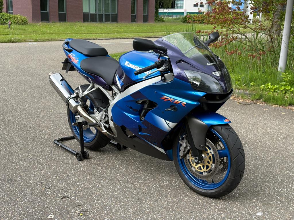 Kawasaki ZX-9R, 2000 in nette staat, Motoren, Sportuitlaat, 4 cilinders, Motorrijbewijs A, Gebruikt