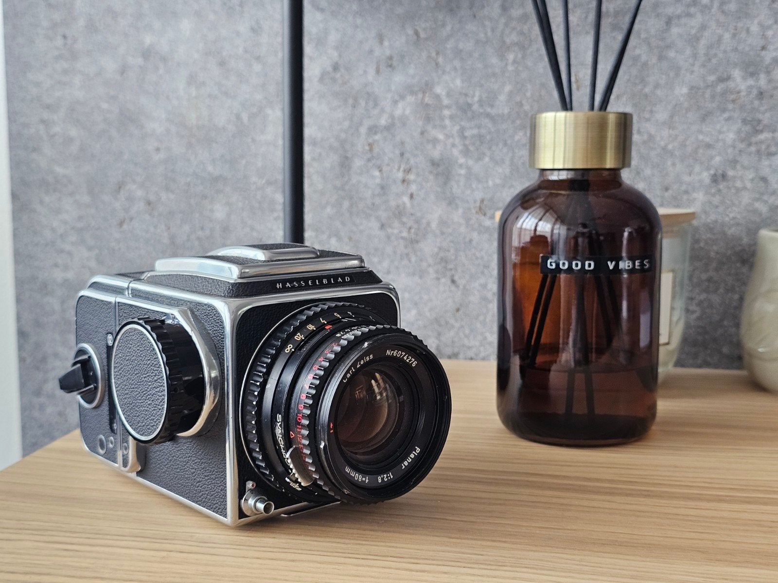 Hasselblad 500CM met twee lenzen!, Ophalen, Gebruikt, Spiegelreflex, Overige Merken