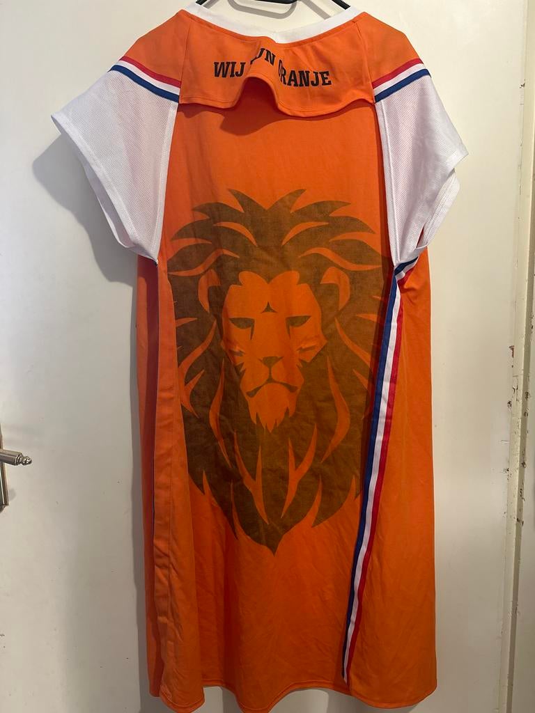 Oranje Leeuw Jurk, Ophalen of Verzenden, Zo goed als nieuw, Maat 38/40 (M), Oranje