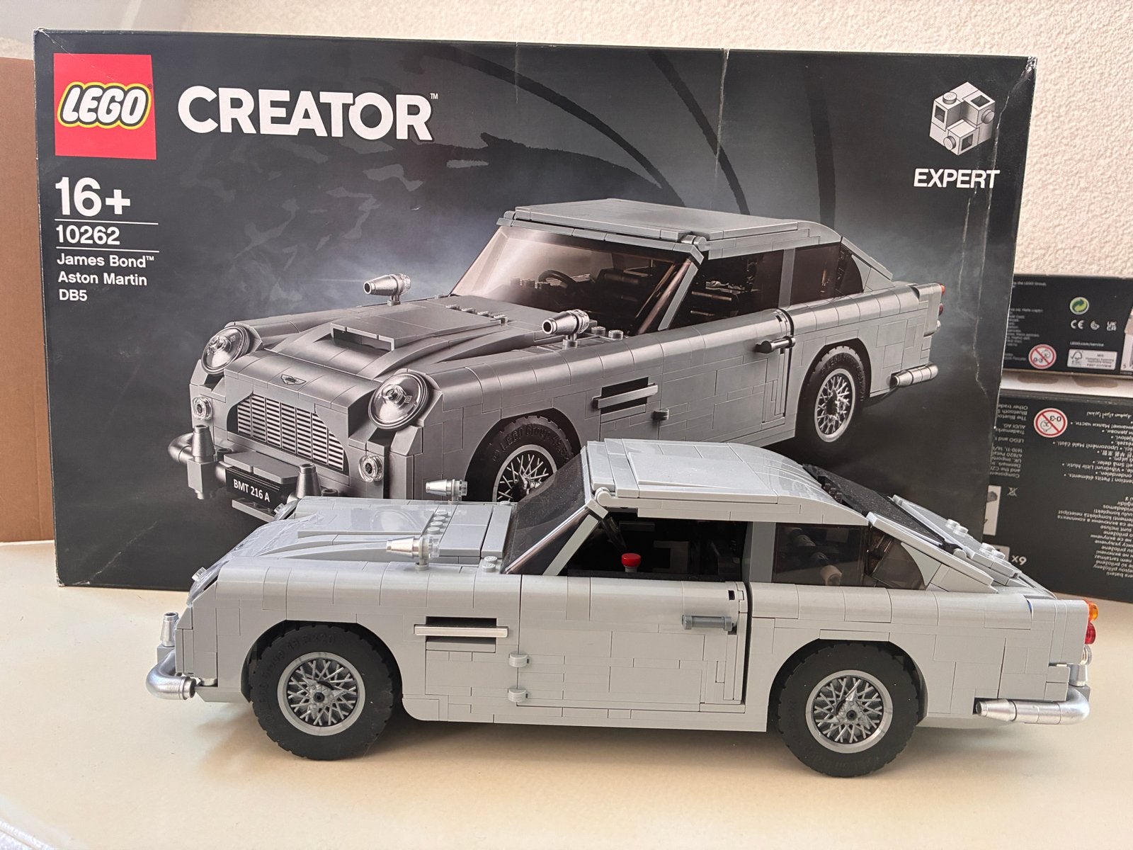LEGO Creator Expert James Bond Aston Martin DB5 10262, Lego, Ophalen of Verzenden, Zo goed als nieuw, Compleet
