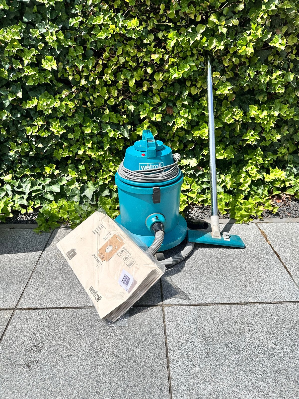 Wetrok Industriële Stofzuiger - Turquoise- Compleet, Witgoed en Apparatuur, Stofzuigers, Stofzak, Gebruikt, Ophalen of Verzenden