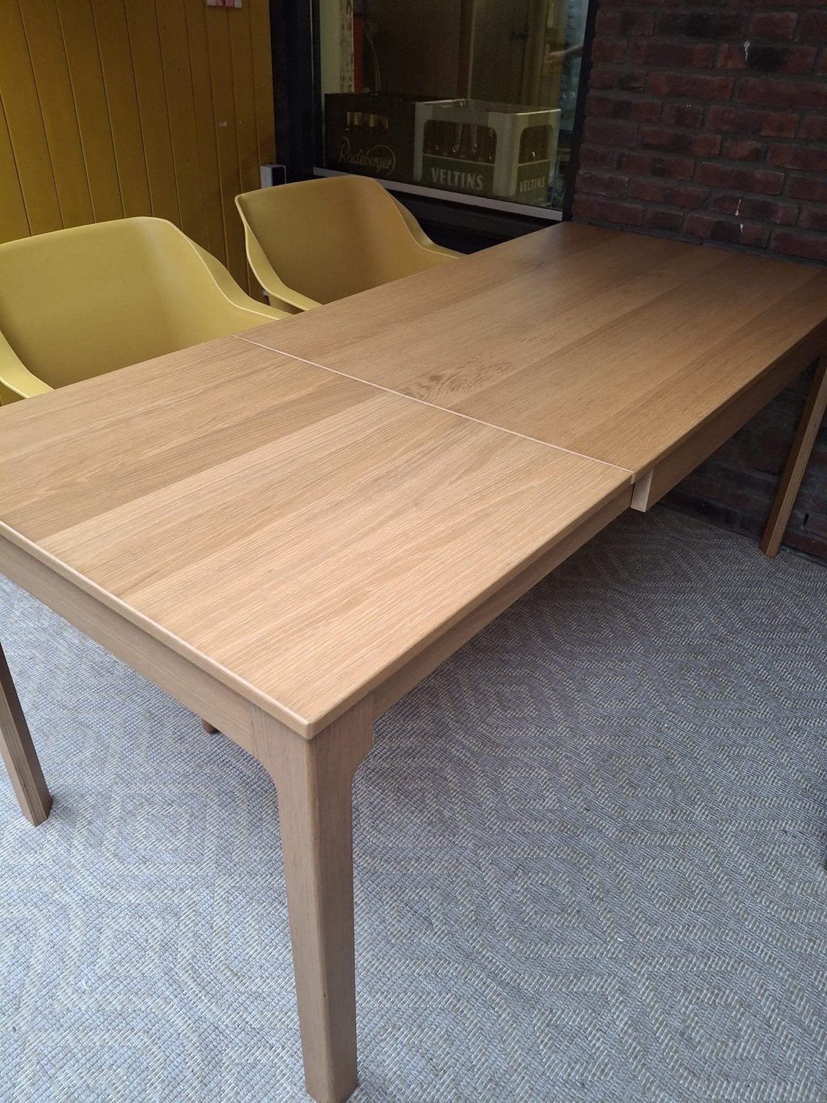 Uittrekbare eikenhouten tafel van IKEA - Zo goed als nieuw, Ophalen, Eikenhout, 50 tot 100 cm, Zo goed als nieuw