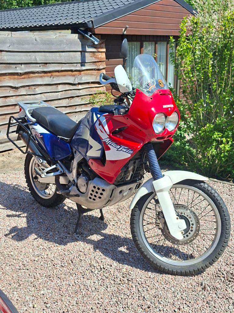 Honda Africa Twin XRV 750 - Klaar voor avontuur!, 2 cilinders, Motorrijbewijs A, Gebruikt, Particulier