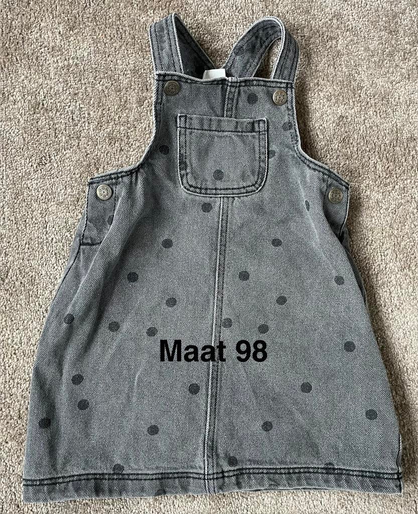 Zwart grijze overgooier / salopette met stippen Maat 98 Hema, Kinderen en Baby's, Kinderkleding | Maat 98, Ophalen of Verzenden