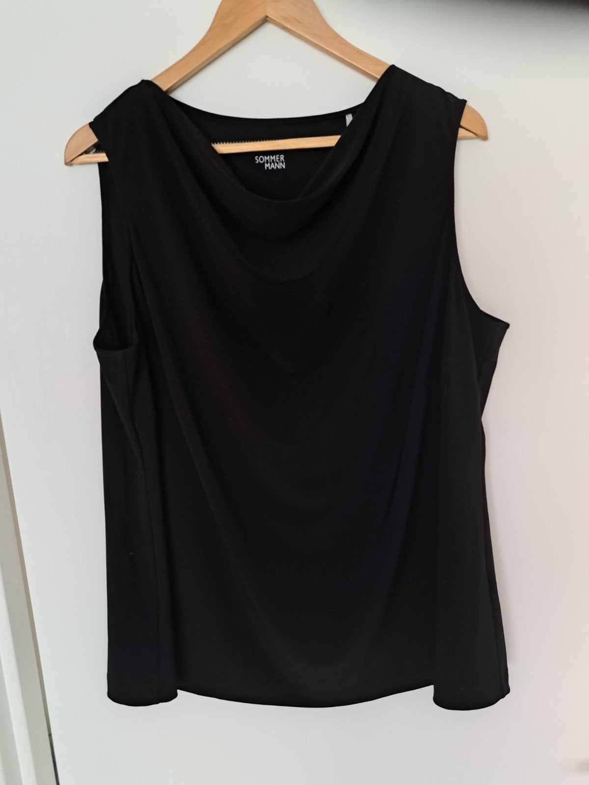 Nieuwe top maat 48, Ophalen of Verzenden, Nieuw, Shirt of Top