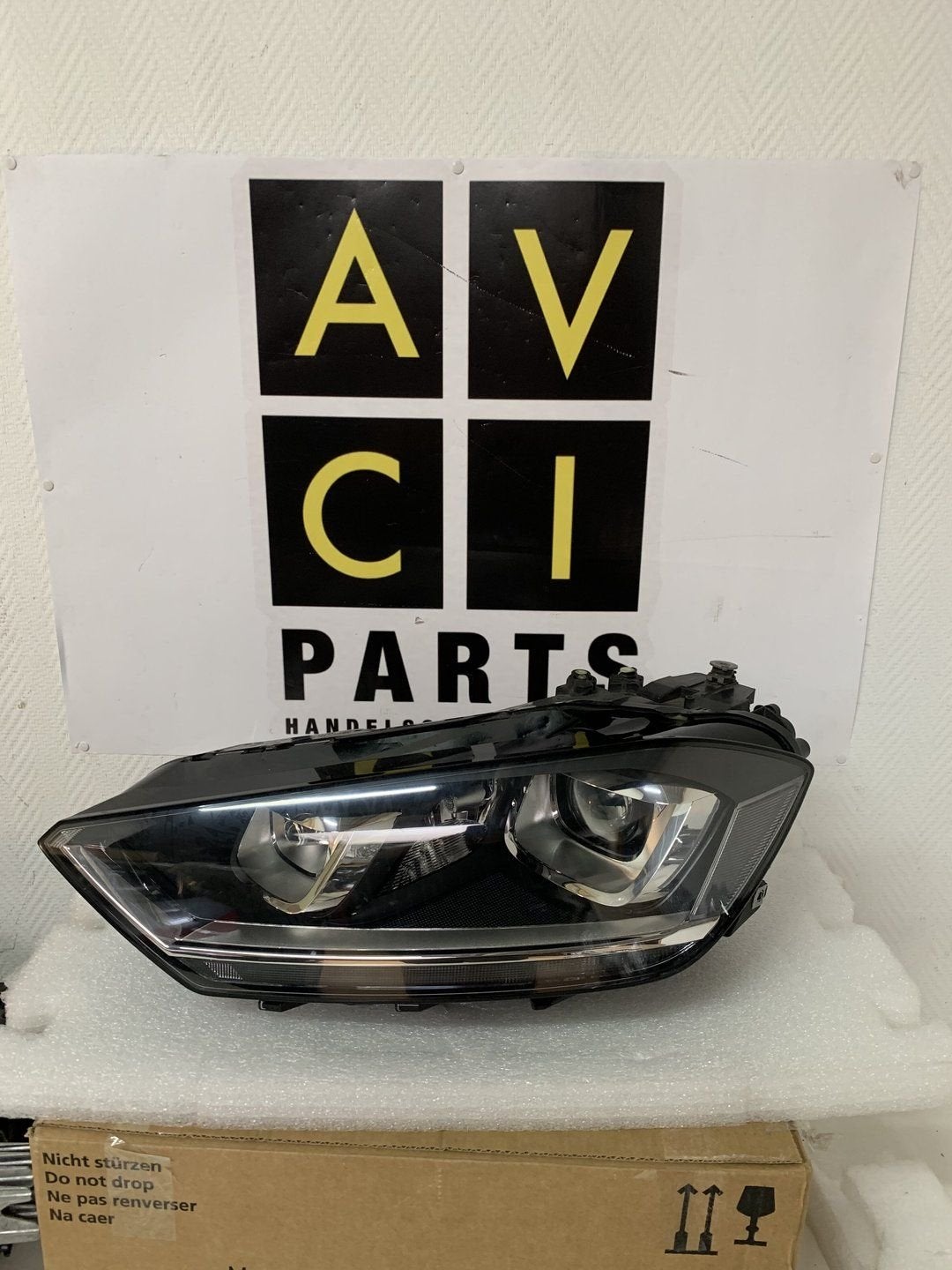 Koplamp VW Golf Sportsvan  xenon 517941031A links, Gebruikt, -, Volkswagen, -