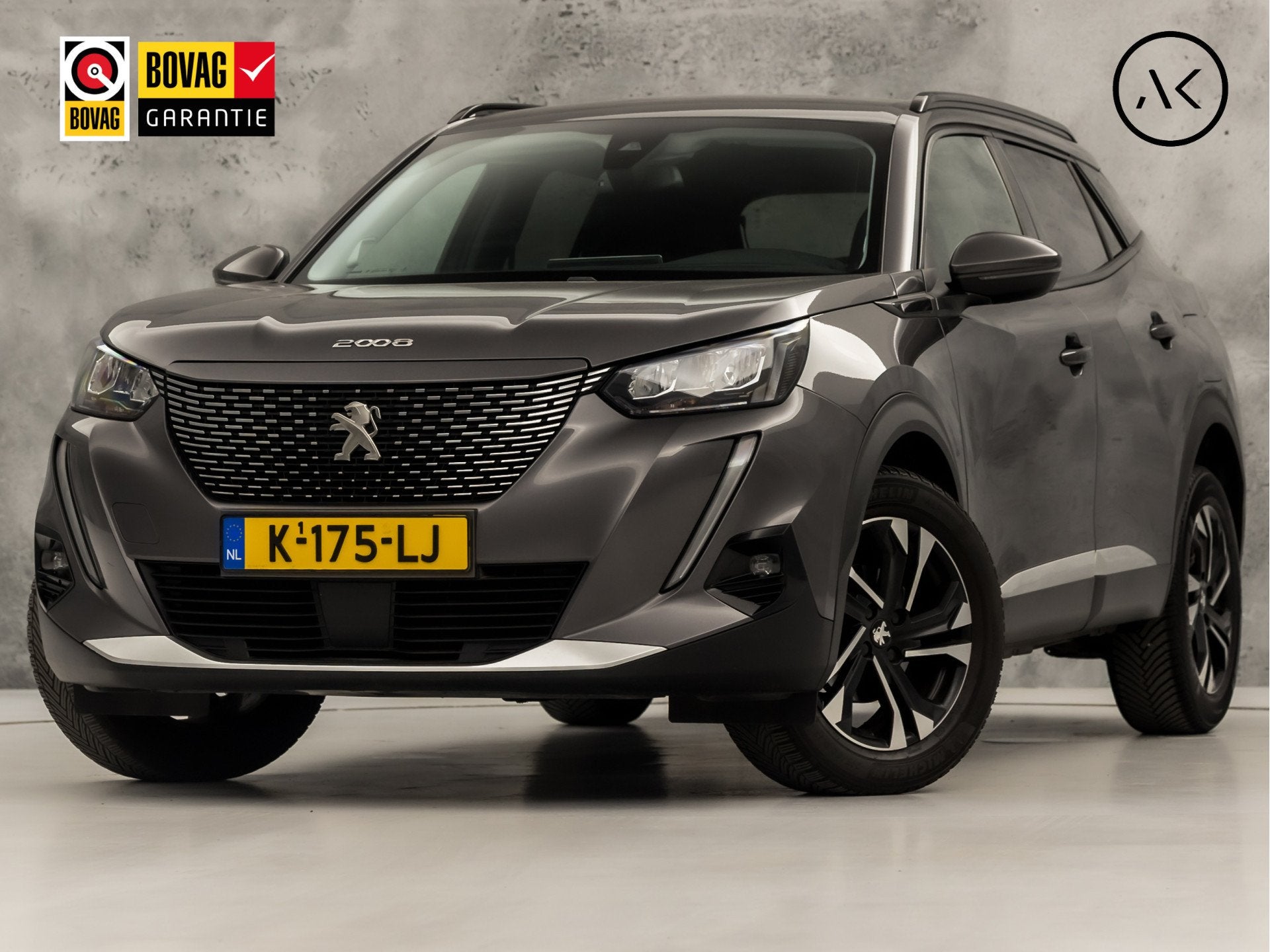Peugeot 2008 1.2 PureTech Allure Sport (VIRTUAL COCKPIT, APP, Auto's, 12 maanden, Gebruikt, 1199 cc, Leder en Stof