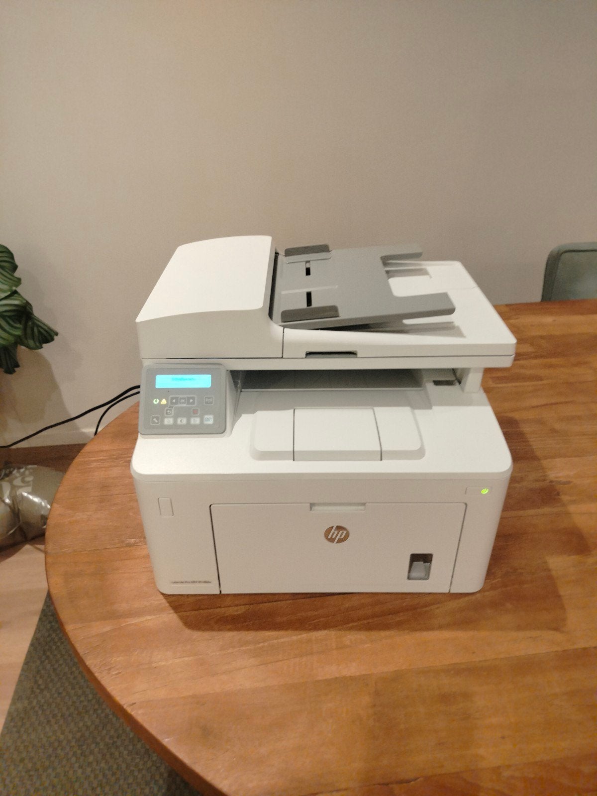 HP LaserJet Pro MFP M28w All-in-One Laserprinter, Ophalen, All-in-one, Draadloos, Zo goed als nieuw