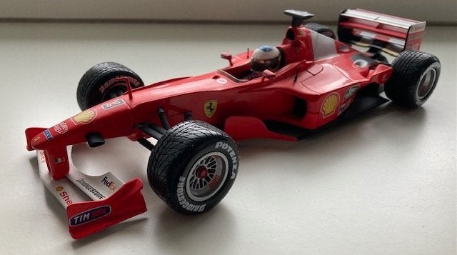 Ferrrari F2000 - Schumacher - 2000 - King of Rain, Ophalen, Zo goed als nieuw, Auto, Hot Wheels