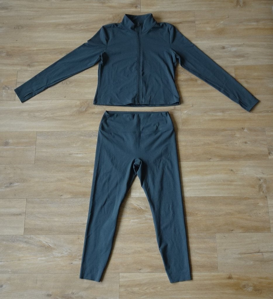H&M SoftMove Trainingspak voor Dames maat L / XL NIEUW, Kleding | Dames, Sportkleding, Ophalen, Overige kleuren, Nieuw, Maat 42/44 (L)