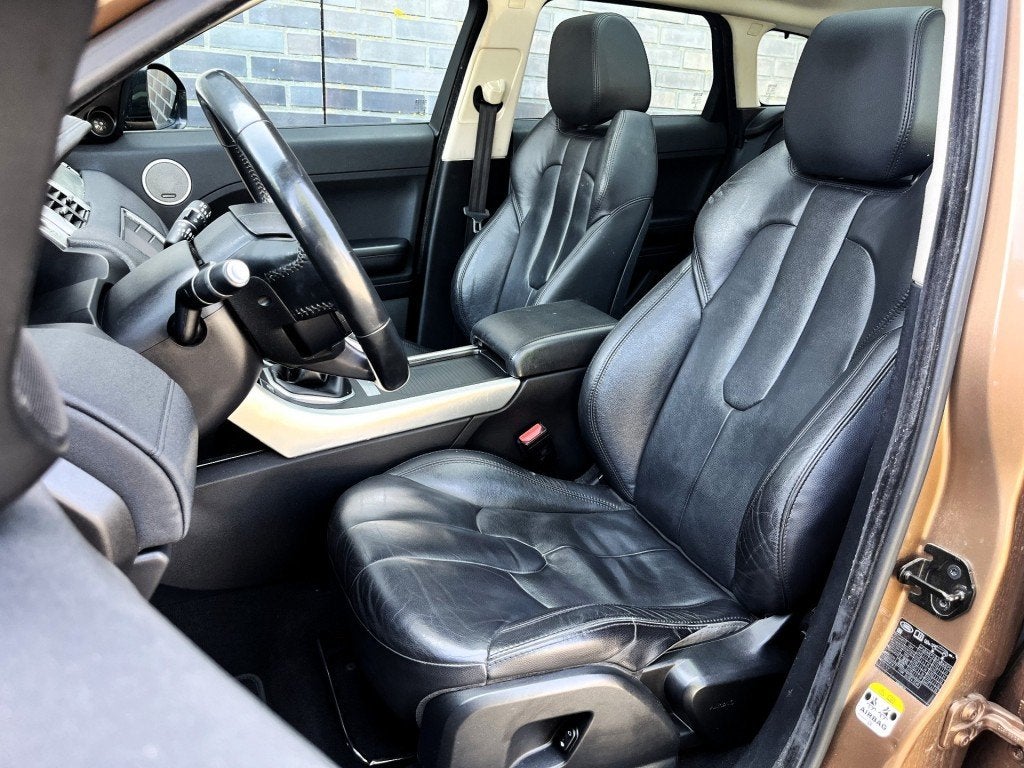 Land rover RANGE ROVER EVOQUE 2.2 ED4 2WD - LEDER - PANO - M, Auto's, Land Rover, Voorwielaandrijving, Euro 5, 150 pk, Bedrijf