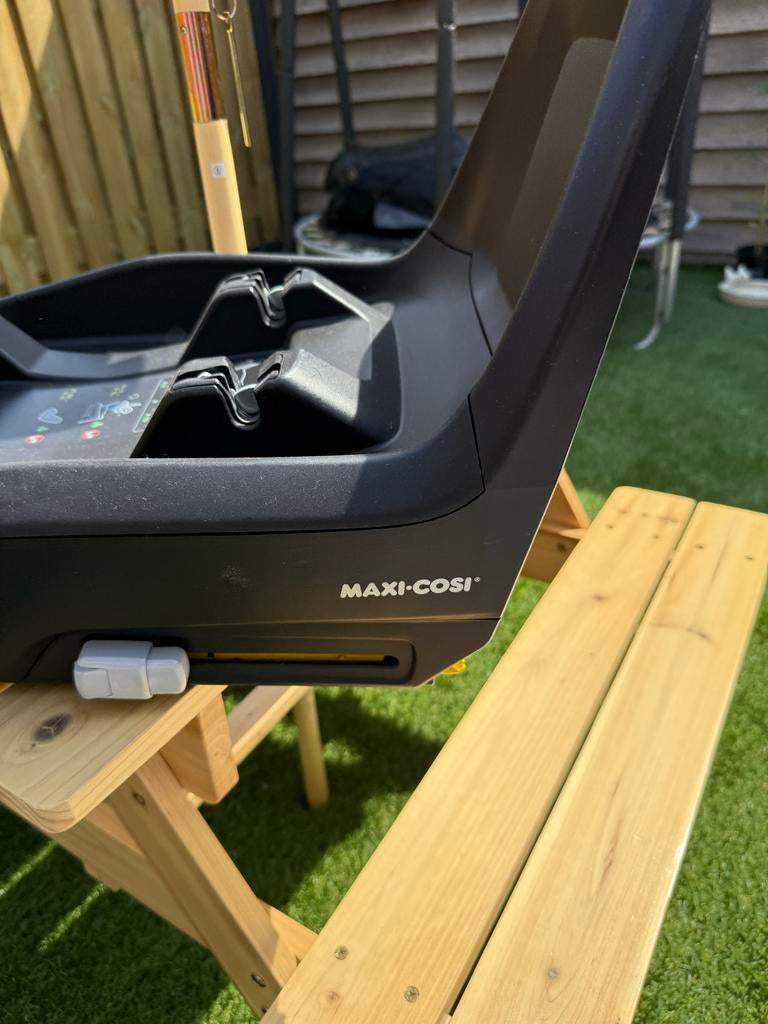 Maxi-Cosi FamilyFix One i-Size Isofix Base, Kinderen en Baby's, Autostoeltjes, Ophalen, 0 t/m 18 kg, Zo goed als nieuw, Isofix
