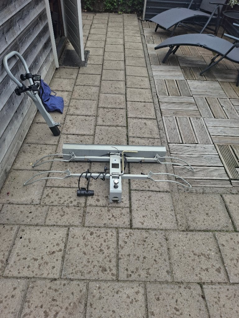 fietsdrager, Ophalen, Gebruikt, 2 fietsen, Trekhaakdrager