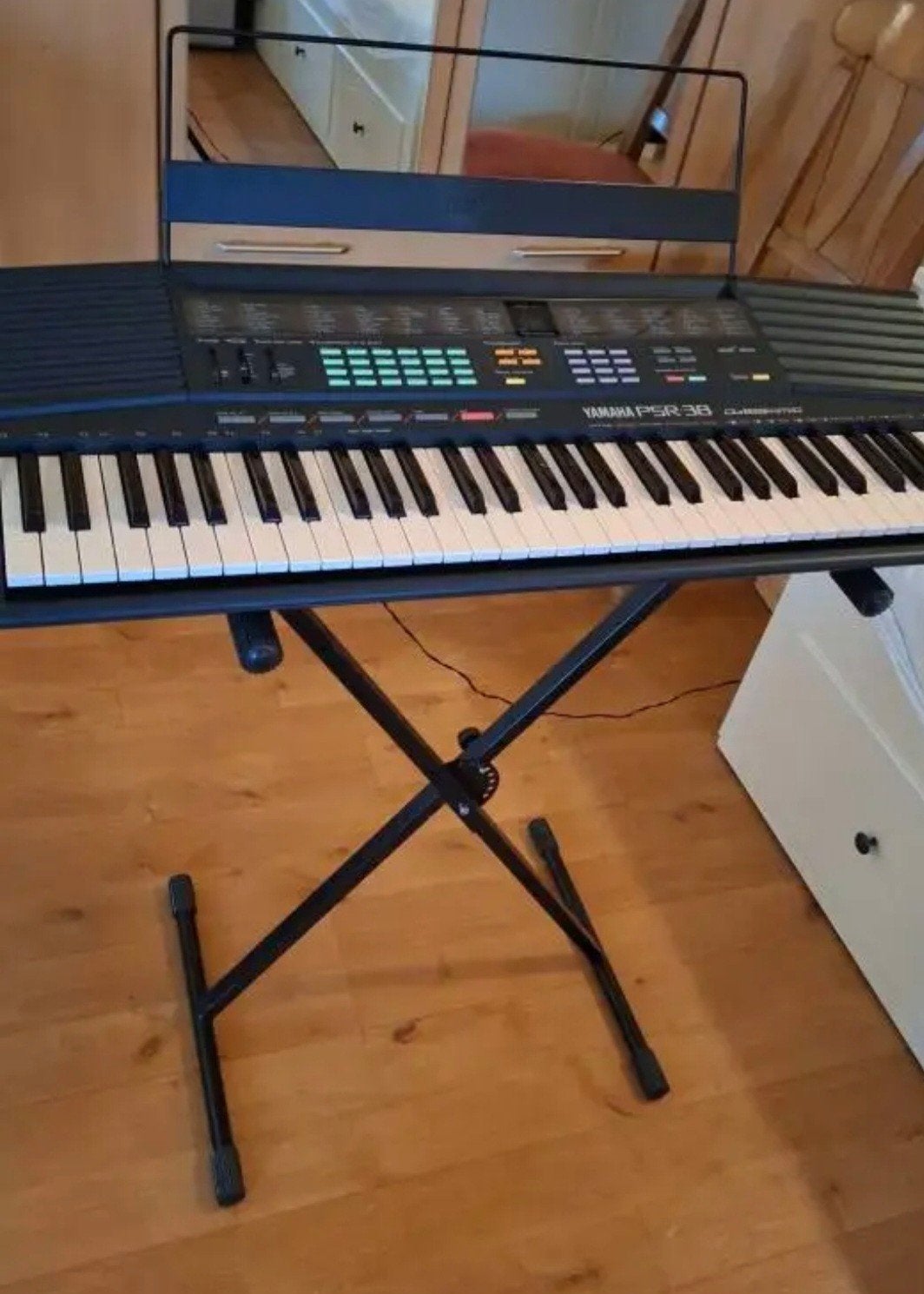 Yamaha Portatone PSR-38 Keyboard z.g.a.n. met standaard, Muziek en Instrumenten, Ophalen, 61 toetsen, Yamaha, Zo goed als nieuw