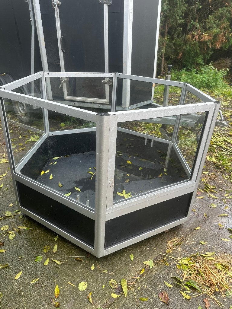 Mooie bak voor konijnen cavia’s oid, Dieren en Toebehoren, Ophalen of Verzenden, Zo goed als nieuw, Drinken en Voederen