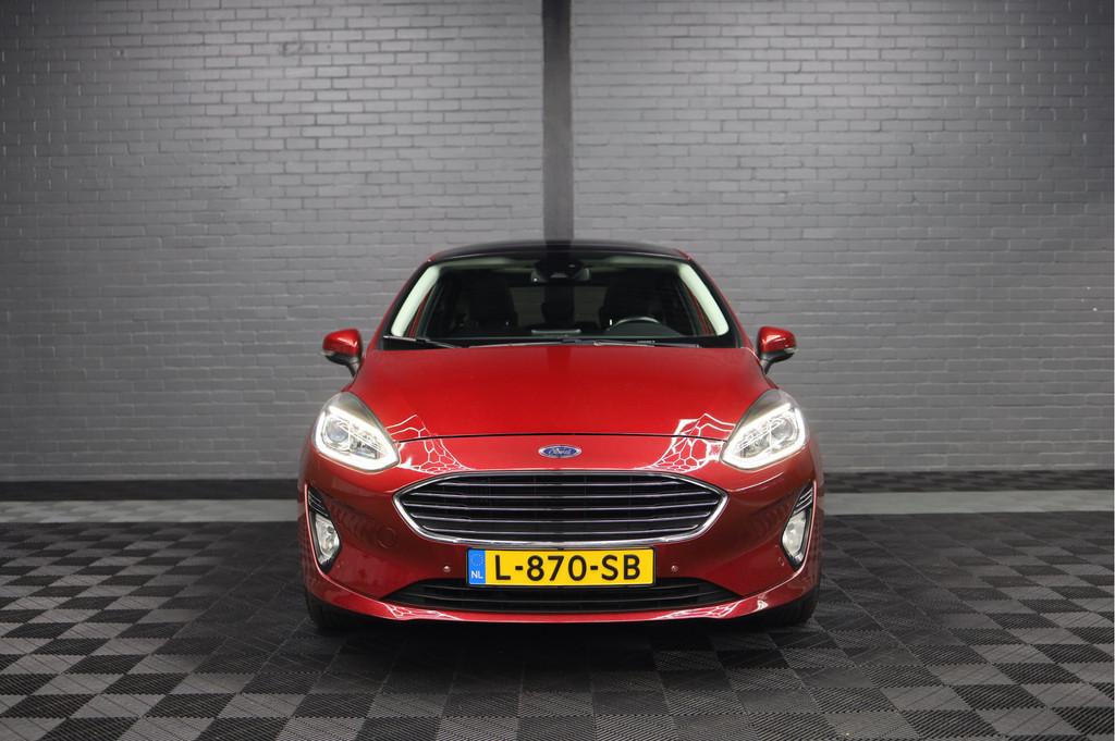 Ford Fiesta 1.0 EcoBoost Vignale | PANORAMADAK | AUTOMAAT |, Gebruikt, Met garantie (alle), 49 €/maand, Bedrijf