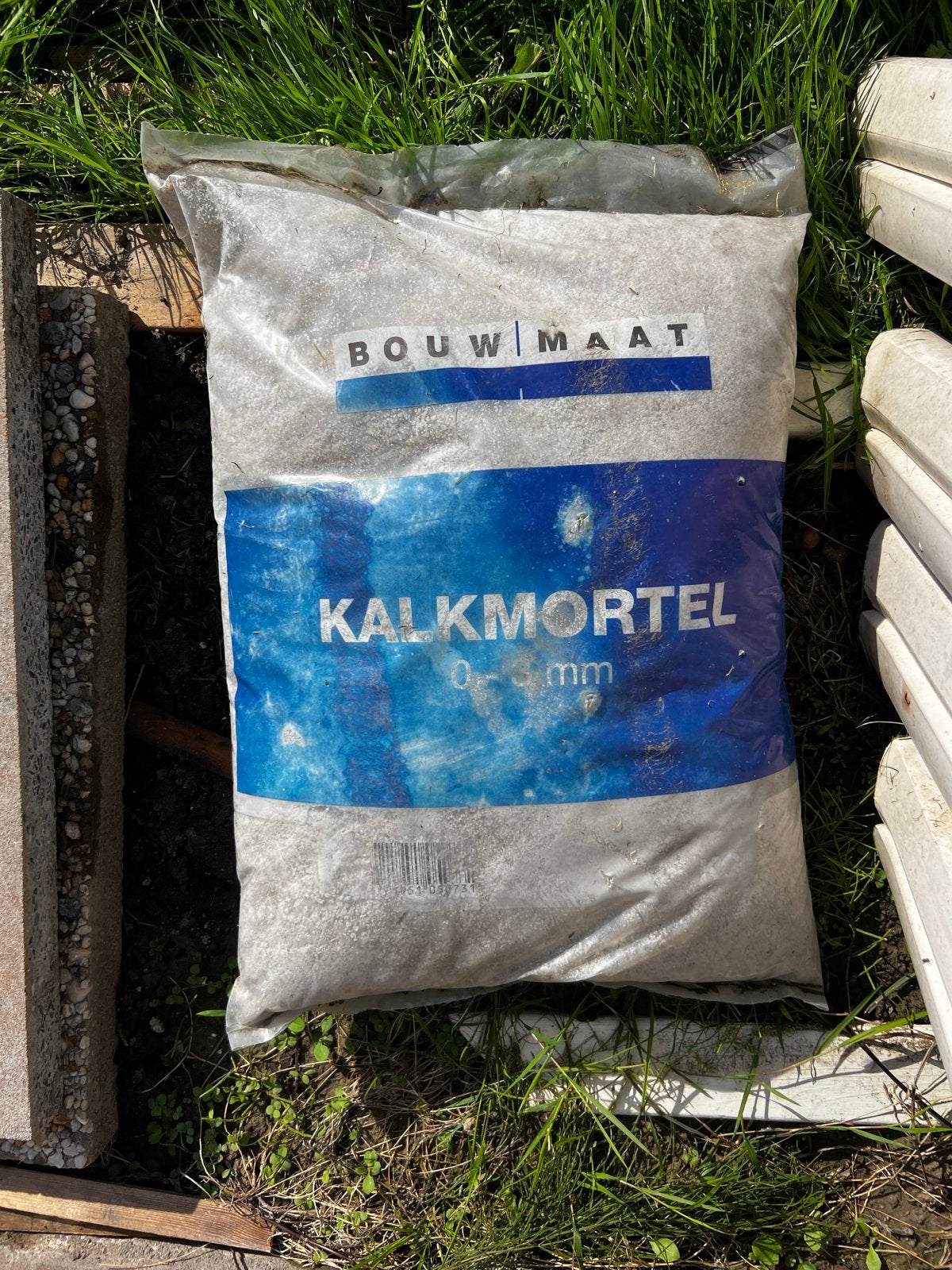 Bouwmaat Kalkmortel 0-3 mm - 25 kg, Doe-het-zelf en Verbouw, Ophalen, Nieuw