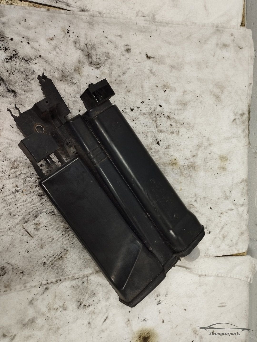 Koolstoffilter Volkswagen Golf 7 5G1 5Q0201801, Auto-onderdelen, Gebruikt, -, Volkswagen, -