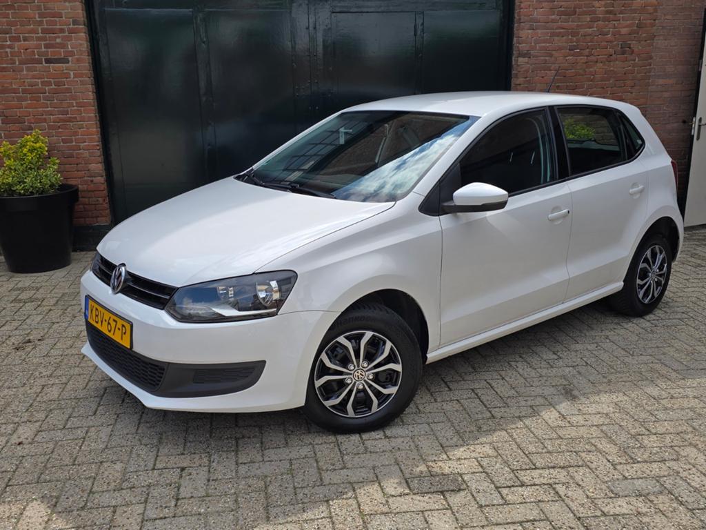 Volkswagen Polo 1.4 16V 85PK l Carplay l 1e eigenaar l 2014, Auto's, Voorwielaandrijving, 970 kg, 4 cilinders, Wit