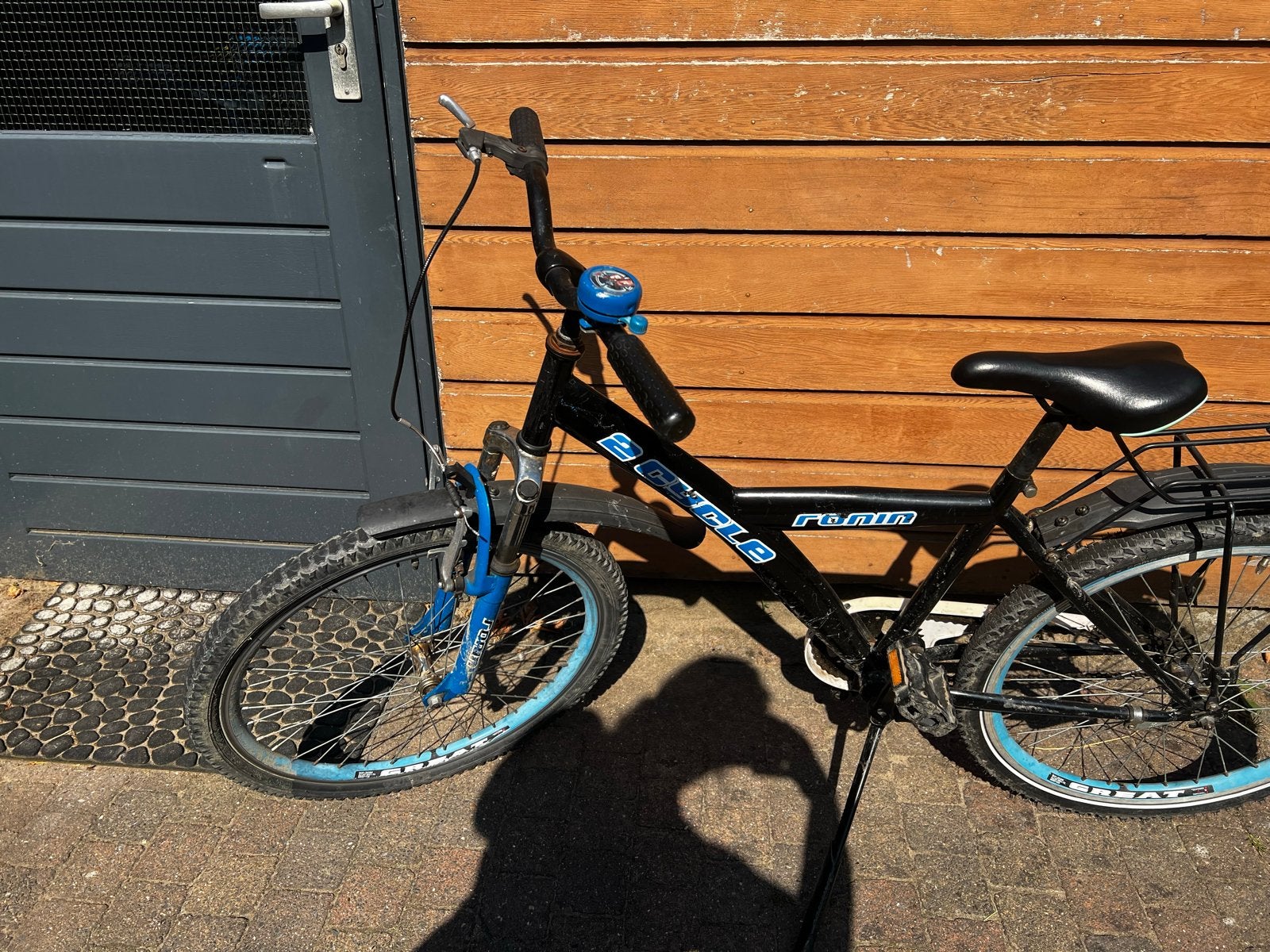 Zwarte 2Cycle Ronin kinderfiets, 24 inch, Gebruikt, Velgrem, Minder dan 49 cm, Ophalen