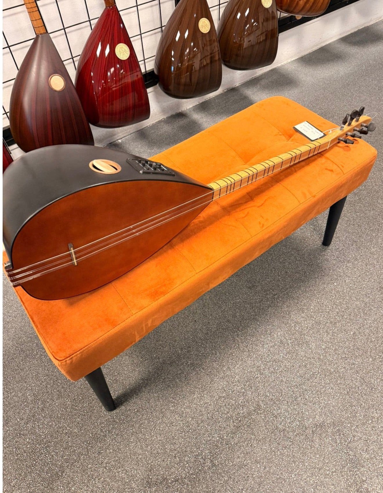 Saz korte met fishman, S, Nieuw, Ophalen of Verzenden, S