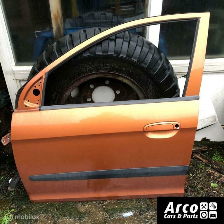 Kia Picanto Deur LINKS VOOR LINKS ACHTER O3 Oranje 2004-2008, Deur, Achter, Ophalen of Verzenden, Kia
