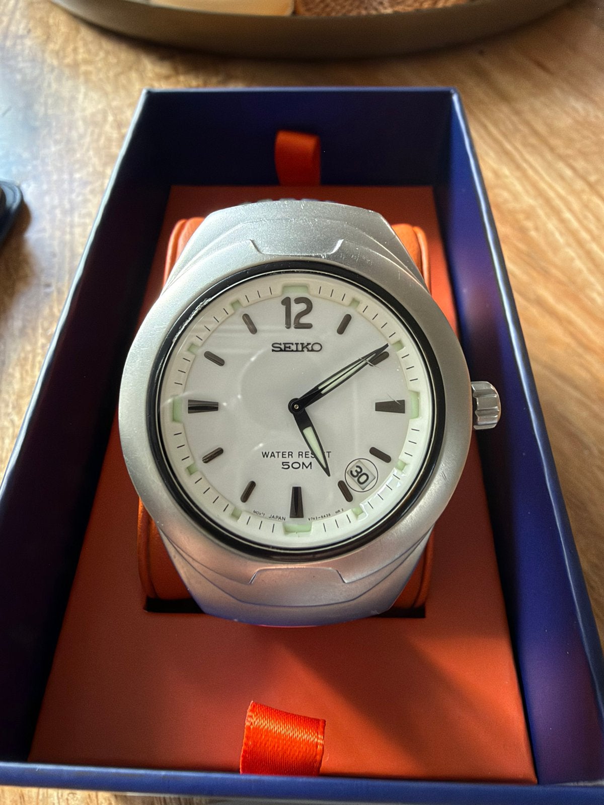 Seiko V742-6A20, Sieraden, Tassen en Uiterlijk, Ophalen of Verzenden, Gebruikt, Zwart, Jongen of Meisje