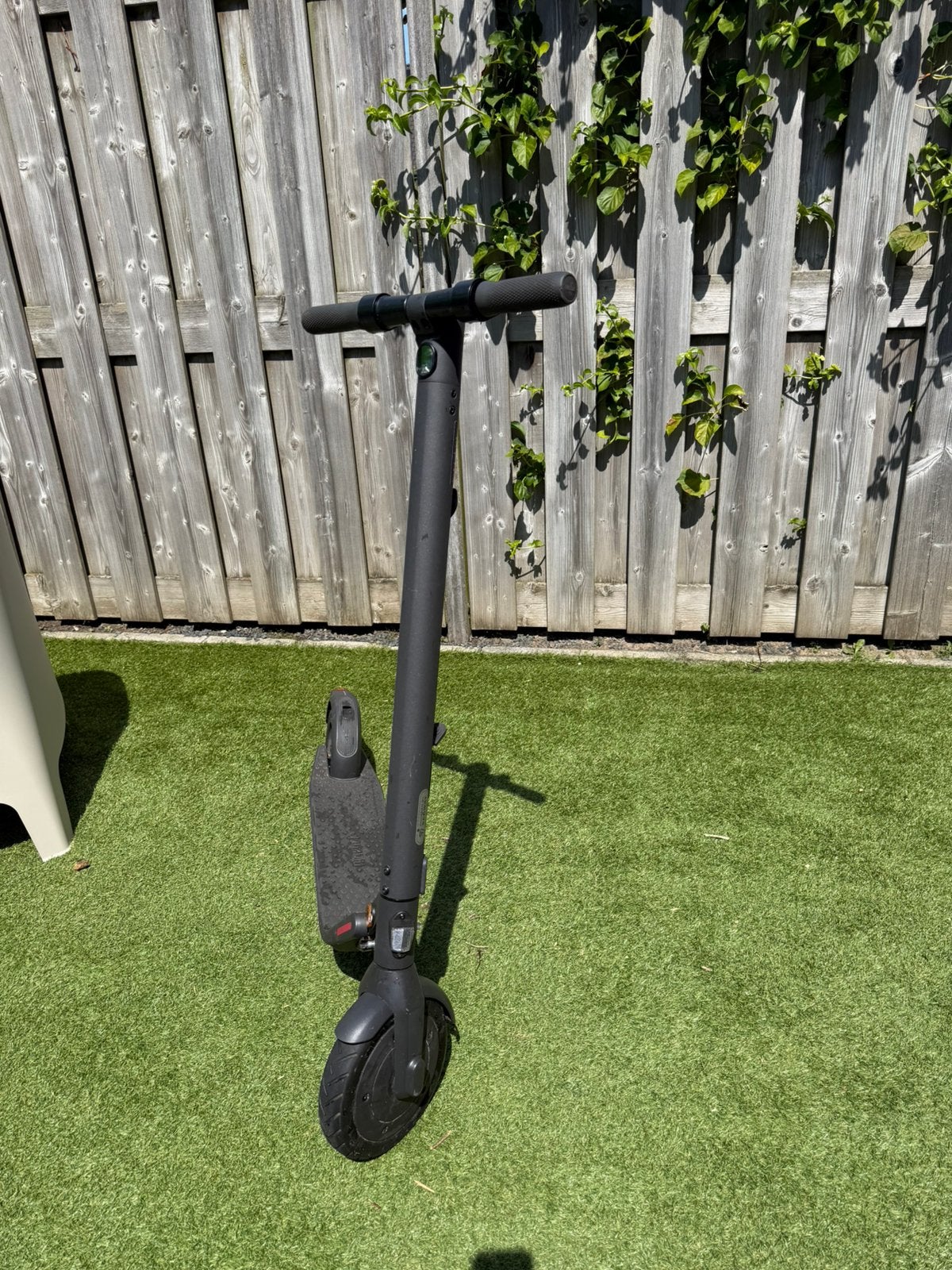 Ninebot KickScooter E22E — krachtige & betrouwbare step!, Fietsen en Brommers, Steps, Ophalen of Verzenden, Zo goed als nieuw