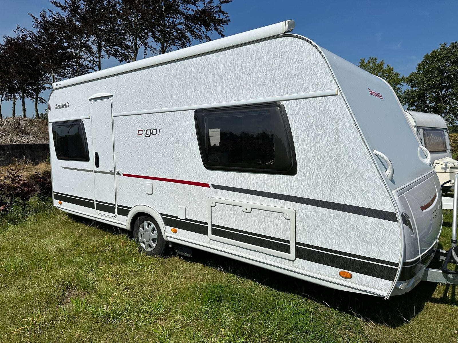 Dethleffs c go 495FR met voortent, dakluifel en airco, Rondzit, Frans bed, Airco, Particulier
