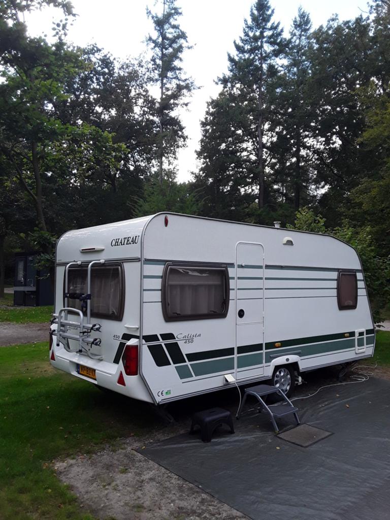 Caravan Chateau Calista 466C Mon Reve met Frans bed en Mover, Chateau, Rondzit, 750 - 1000 kg, Particulier
