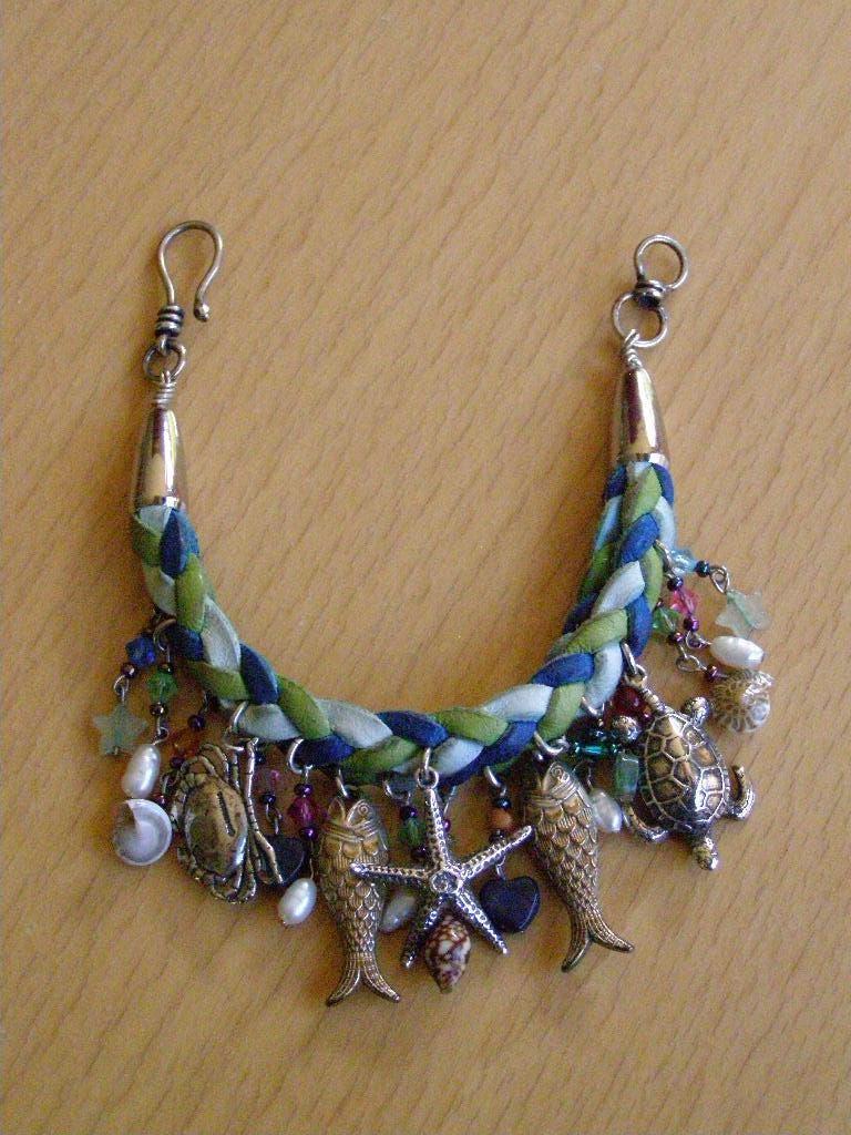 ARMBAND ZILVER BEDELS PARELS LEDER STRAND EN ZEE 18 CM, Overige kleuren, Ophalen of Verzenden, Zo goed als nieuw, Met bedels of kralen