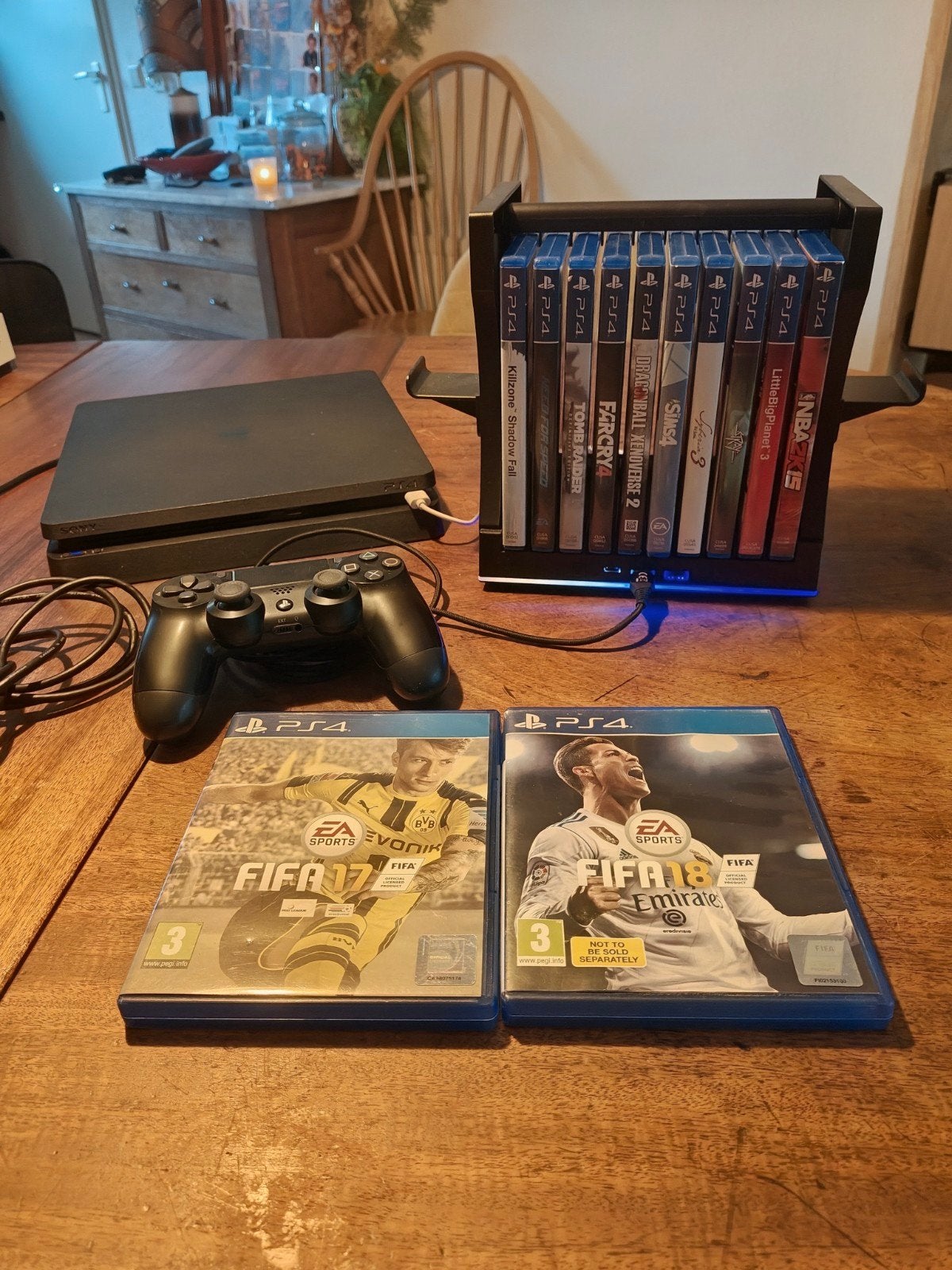 PS4 slim 1TB met 12 games. In nieuwstaat., Met games, Ophalen of Verzenden, Zo goed als nieuw, 1 TB