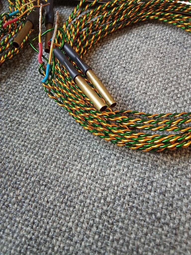 Mapleshade double helix v2 PLUS high end luidsprekerkabel, Audio, Tv en Foto, Ophalen of Verzenden, Zo goed als nieuw, 2 tot 5 meter