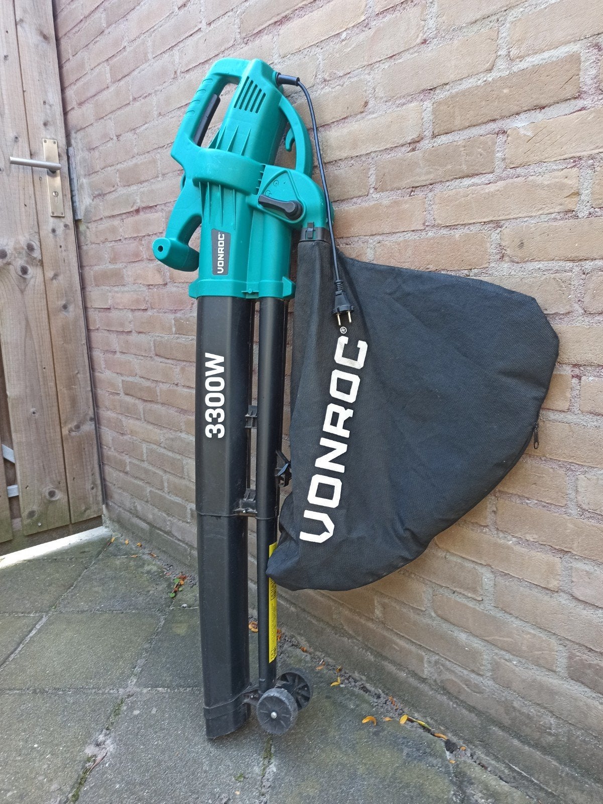 Bladblazer VONROC 3-in-1, Gebruikt, Handgedragen, Met opvangzak, Elektrisch