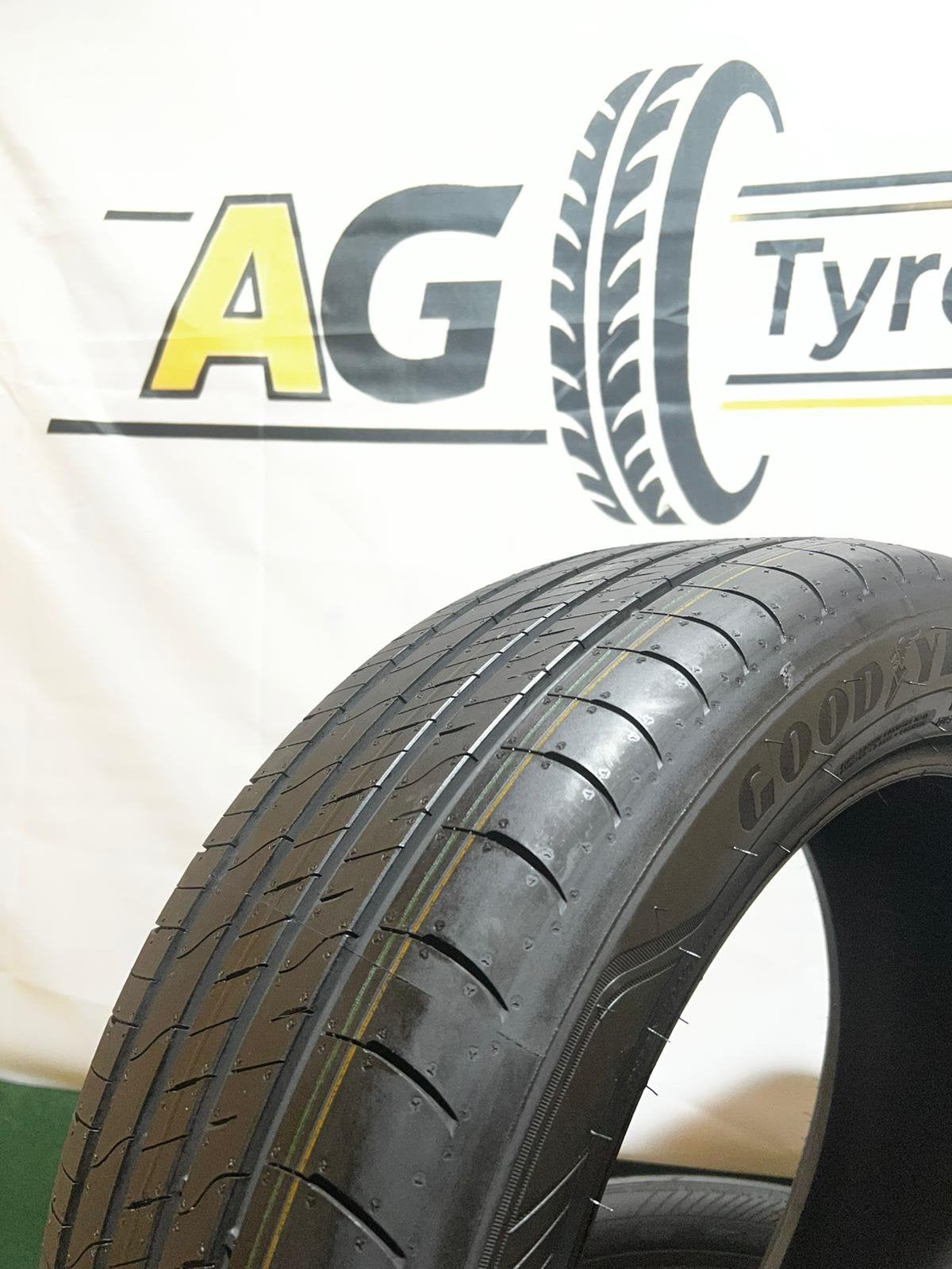4x 215 55 R18 99V Goodyear Efficientgrip Performance 2, 18 inch, Nieuw, Ophalen of Verzenden, Band(en)