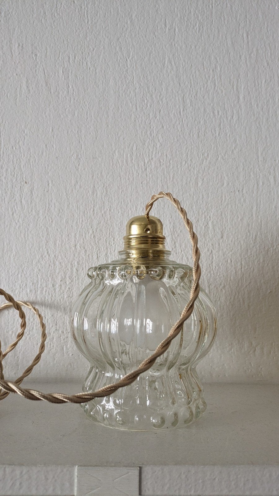 Franse hanglamp met nieuwe messing fitting en snoer, Huis en Inrichting, Lampen | Hanglampen, Ophalen of Verzenden