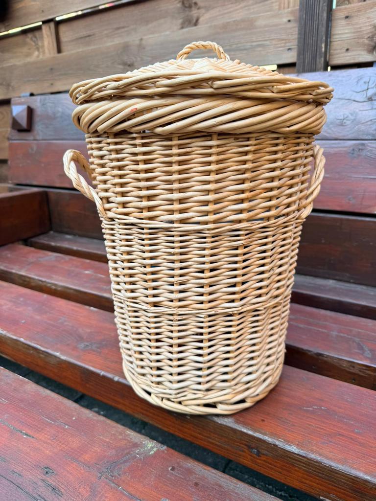 Vintage rieten mand met deksel, Ophalen, Gebruikt, Mand, Riet
