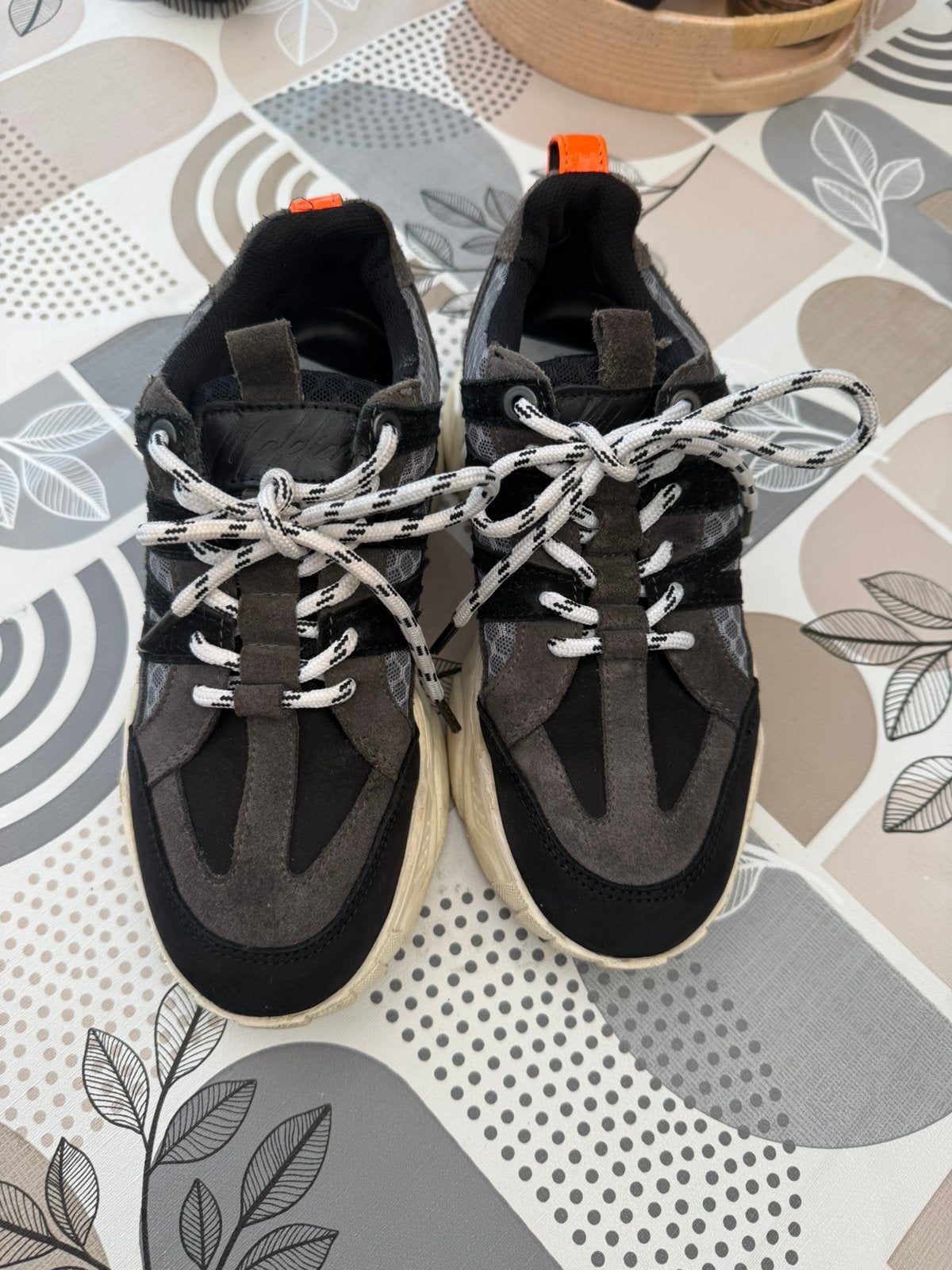 Mailions sneaker, Ophalen of Verzenden, Zo goed als nieuw, Overige typen, Overige merken