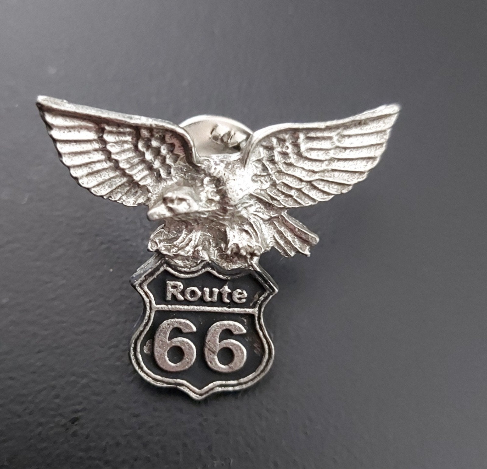 Pin speldje Route 66 (NIEUW), Ophalen of Verzenden, Nieuw, Overige materialen, Overige merken