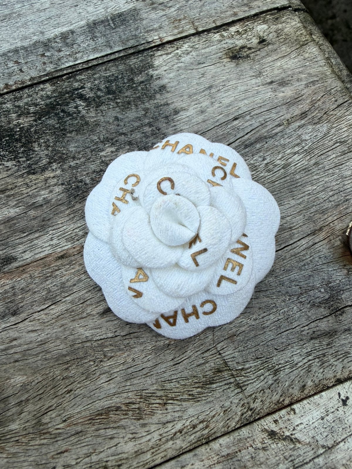 Chanel roos broche, Ophalen of Verzenden, Zo goed als nieuw