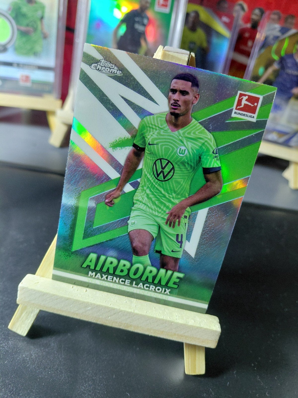maxence lacroix (airborne) wolfsburg/chelsea topps chrome, Ophalen of Verzenden, Nieuw, Buitenlandse clubs, Spelerskaart