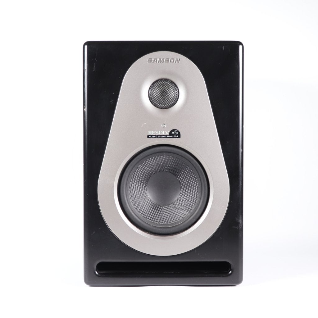 Samson Resolv A5 Studio Monitor - B Grade, Samson, Gebruikt, Support@samson.com, 278-B Duffy Avenue
Hicksville, NY 11801
USA