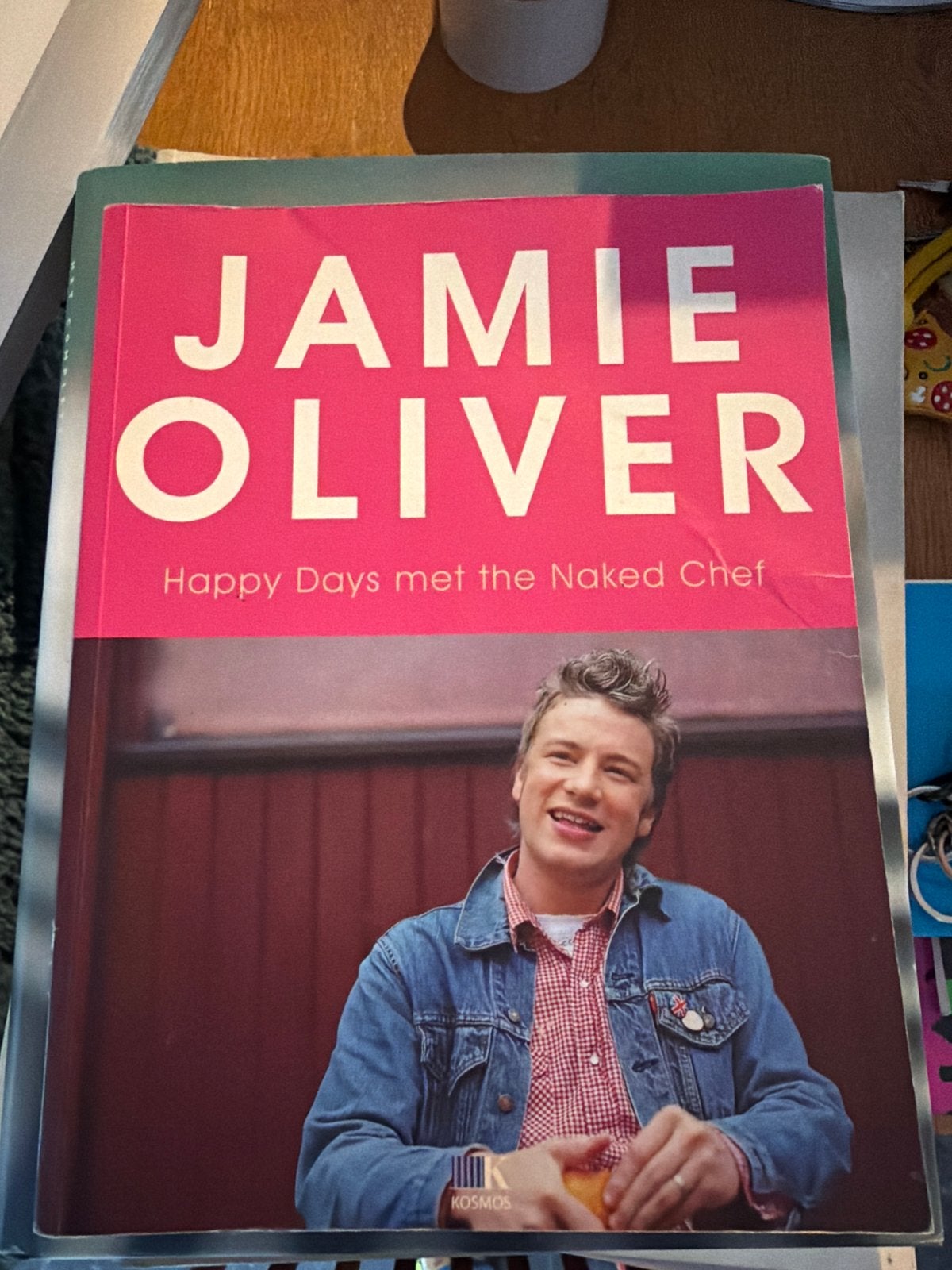 Jamie Oliver: Happy Days met the Naked Chef kookboek, Boeken, Hoofdgerechten, Ophalen of Verzenden, Zo goed als nieuw, Europa