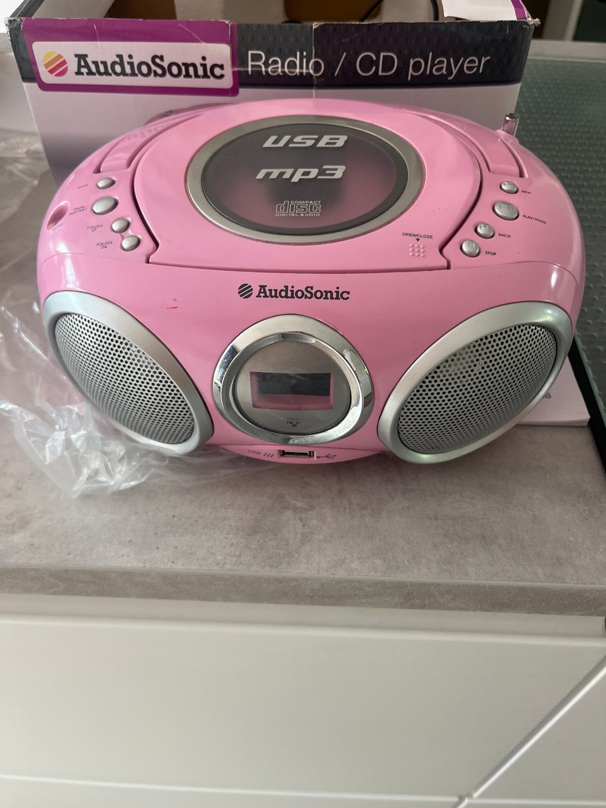 Audiosonic Roze Radio / CD-speler met USB en MP3, Ophalen of Verzenden, Radio, Met cd-speler