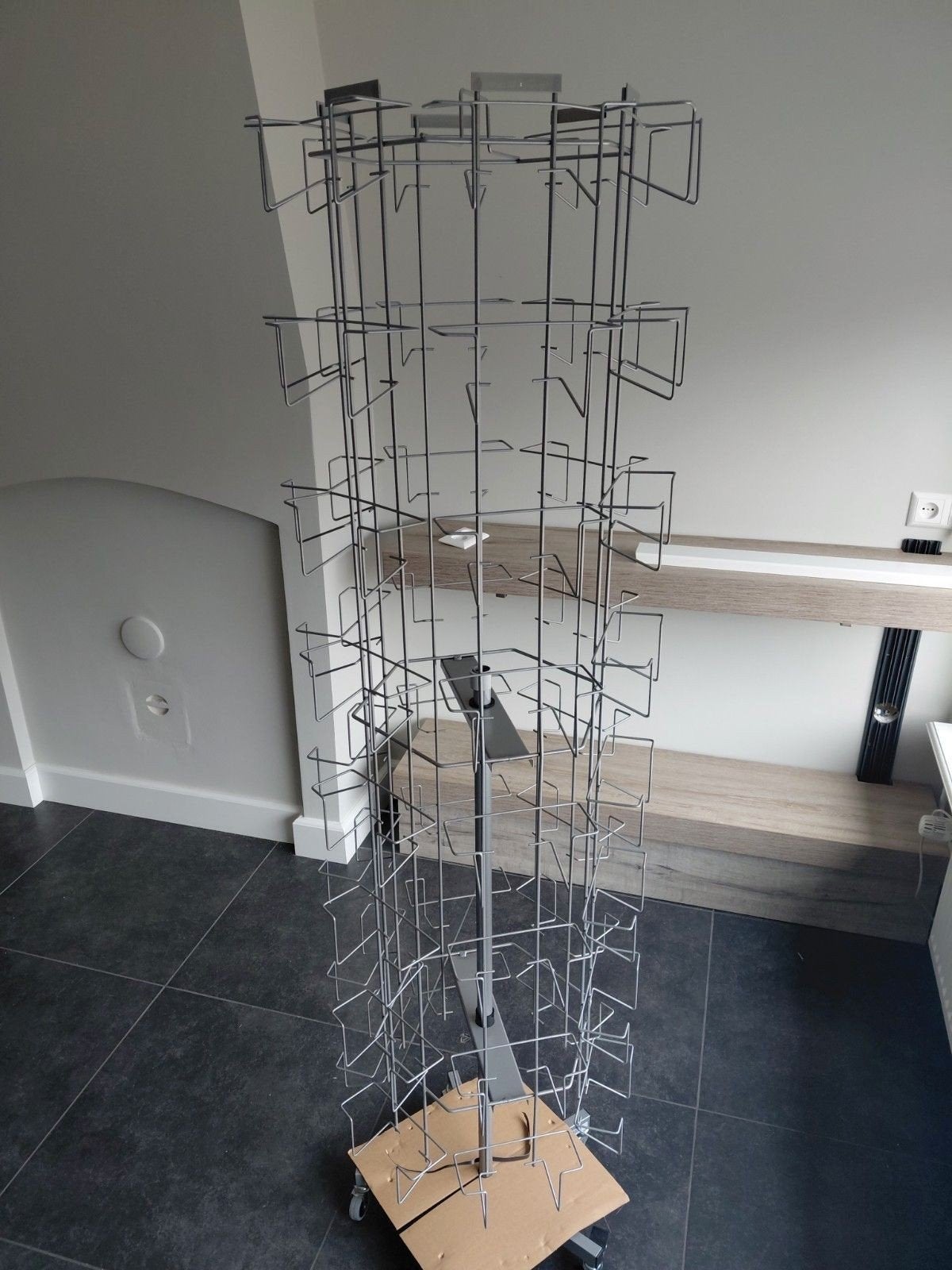 Uitschuifbaar kaartenrek 180cm hoog voor kaarten 17x17cm, Ophalen