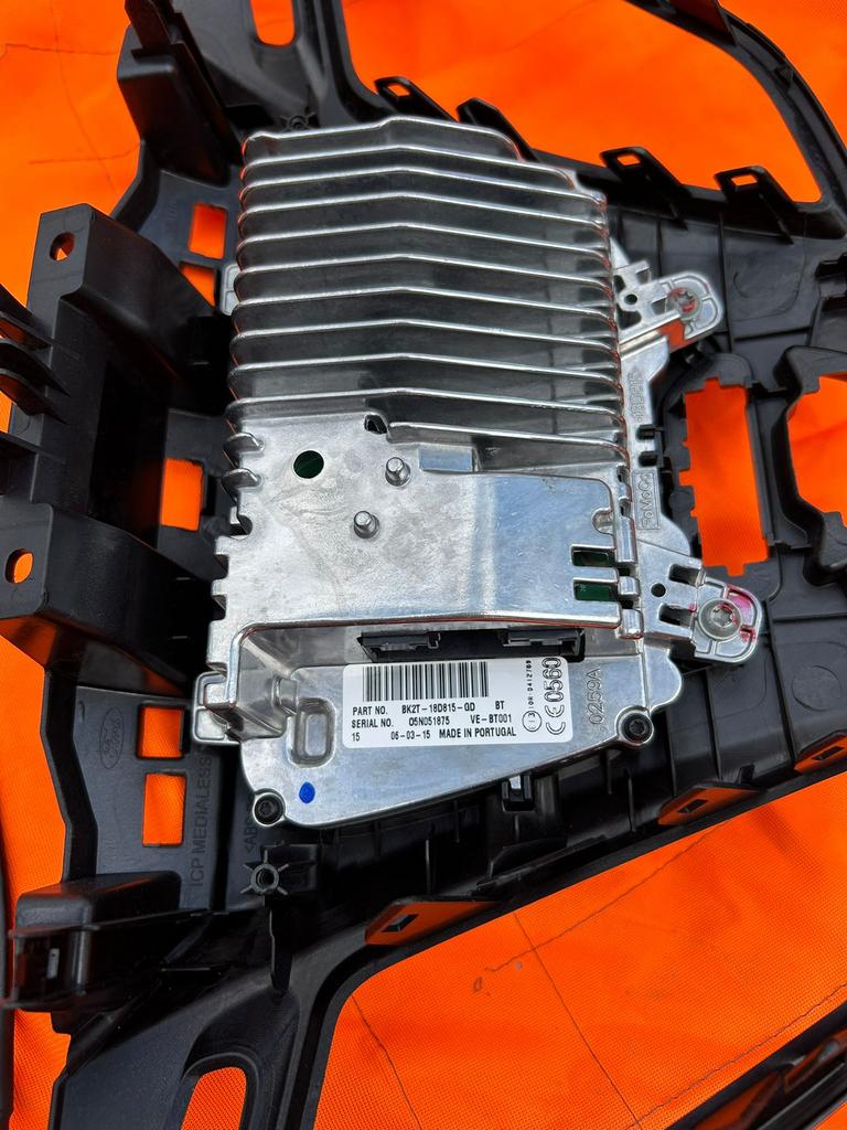 Orginele ford custom audio, Ophalen