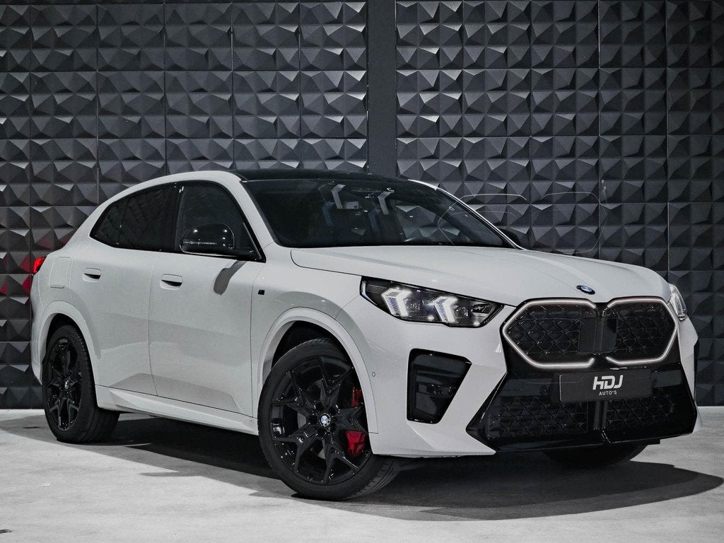 BMW X2 sDrive20i M Sport Pro | Pano | H&K | M-Tech stoel | T, X2, Wit, 1545 kg, Bedrijf