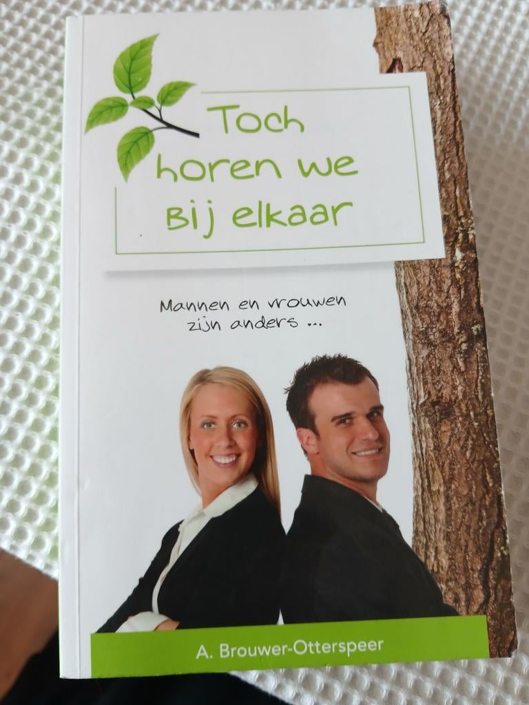 Tóch horen we bij elkaar - A. Brouwer-Otterspeer, Ophalen of Verzenden, Gelezen, Overige onderwerpen, A. Brouwer-Otterspeer