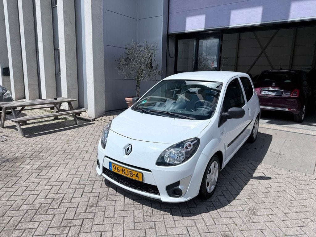 Renault Twingo 1.2-16V Authentique AIRCO! 2E EIG! NAP! INRUI, 839 kg, Gebruikt, Zwart, 4 cilinders