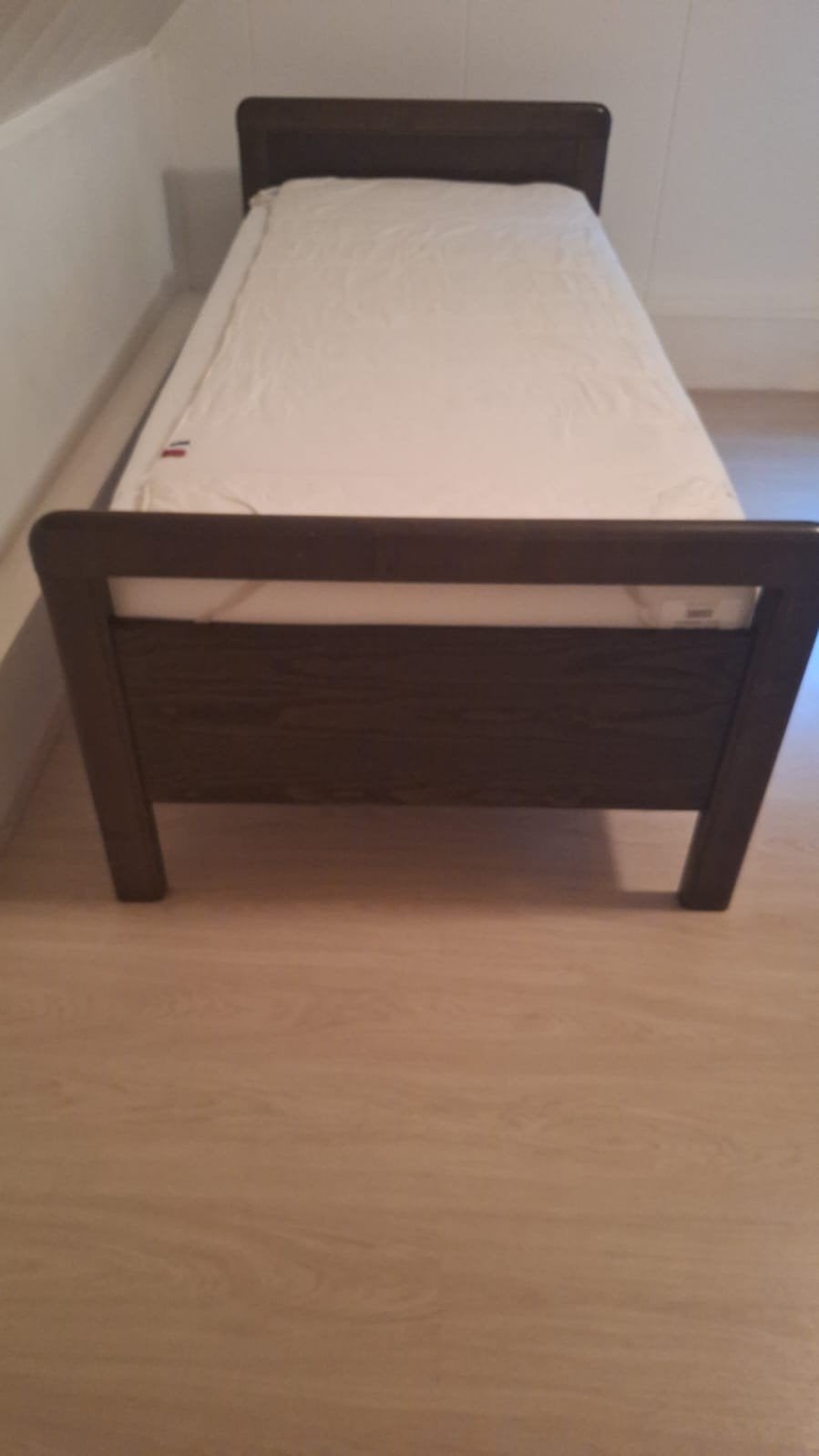 senioren bed, 90 cm, Eenpersoons, Ophalen of Verzenden, Hout